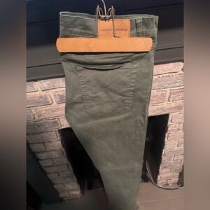 Men’s Lucky Brand khaki (olive green) pants